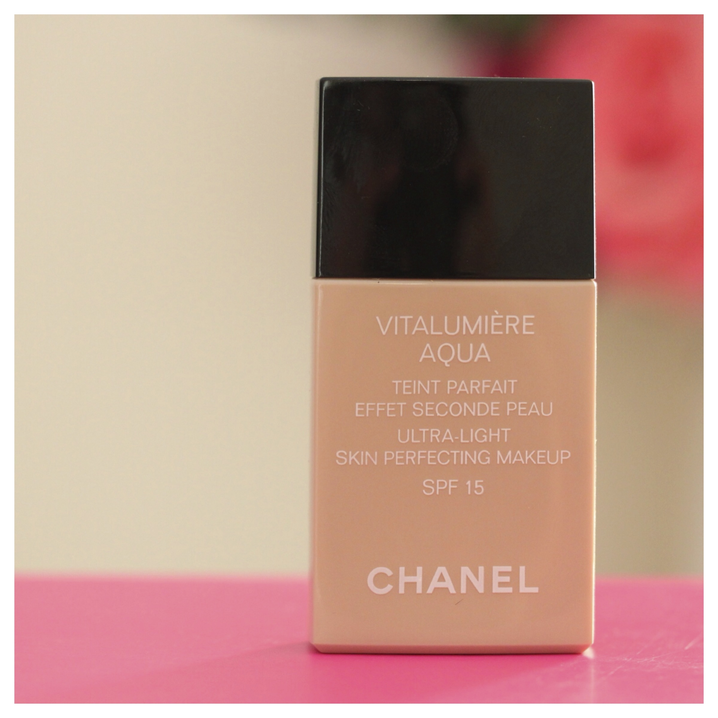 Chanel Vitalumiere Aqua - The only foundation I have had to hunt