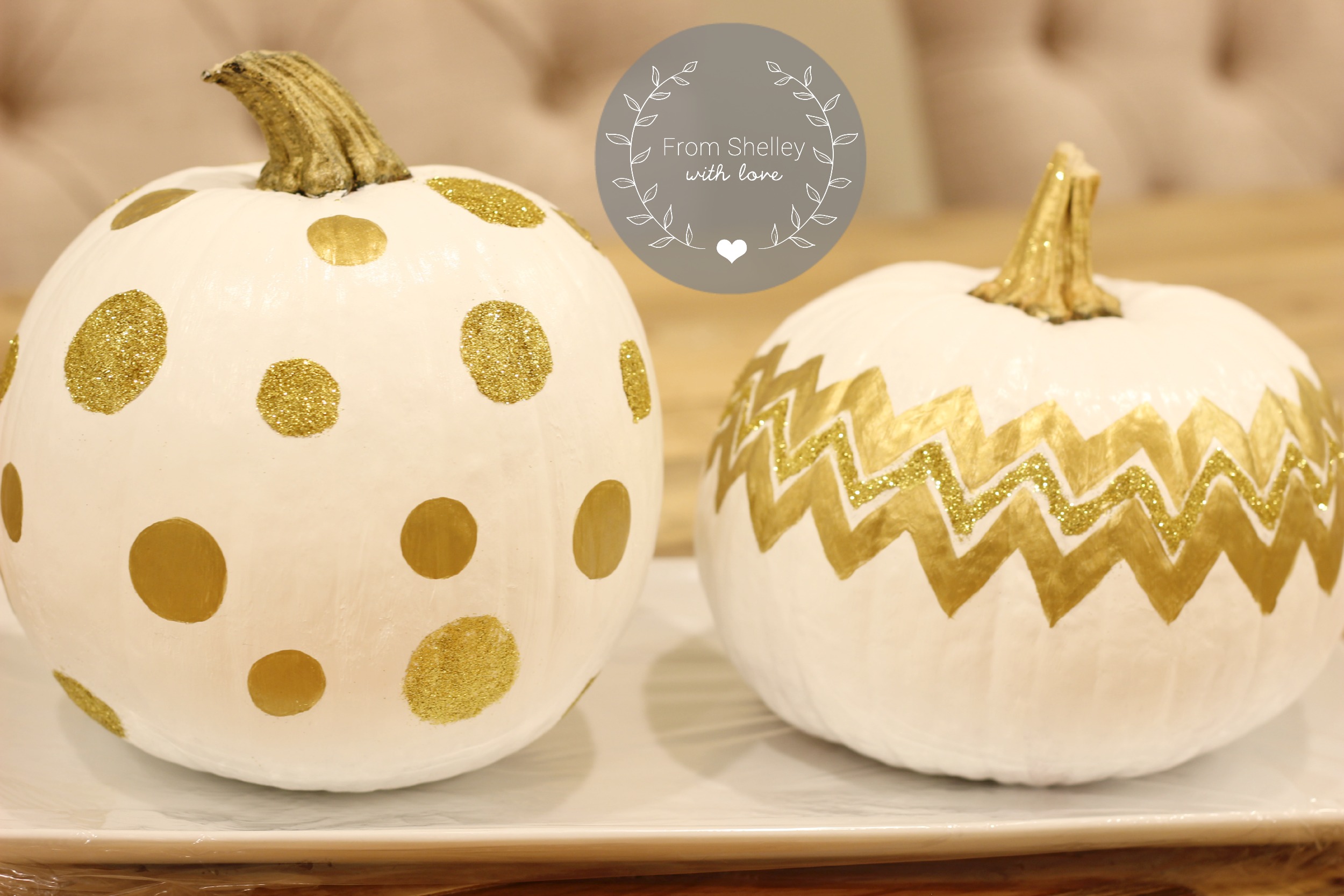 Holiday Sparkling Pumpkins | From Shelley With Love